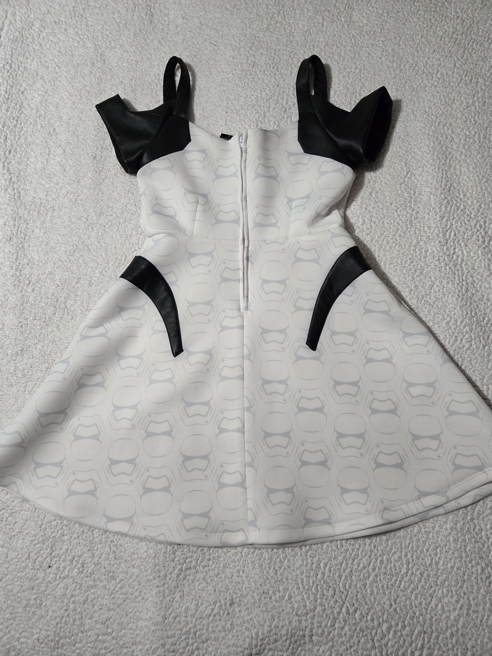 Her Universe Star Wars Stormtrooper skater dress - Picture 2 of 4